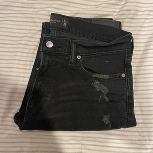 ABERCROMBIE RIPPED BLACK DENIM JEANS
